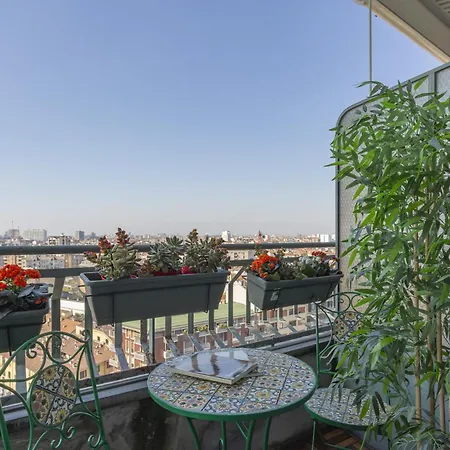 Apartamento Moscova Skyline View With Balcony Milán